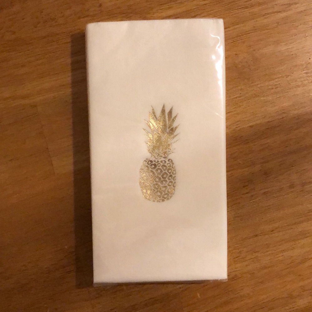 Pineapple napkins
